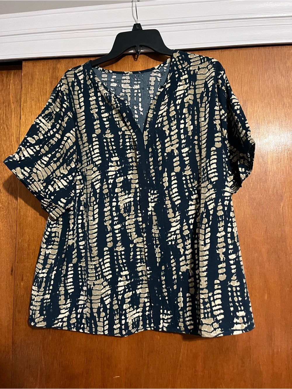 SHEIN Navy and Cream Abstract V-Neck Tunic